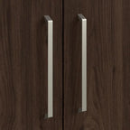 Armario bajo de 2 puertas con estantes, de olmo natural/nogal negro